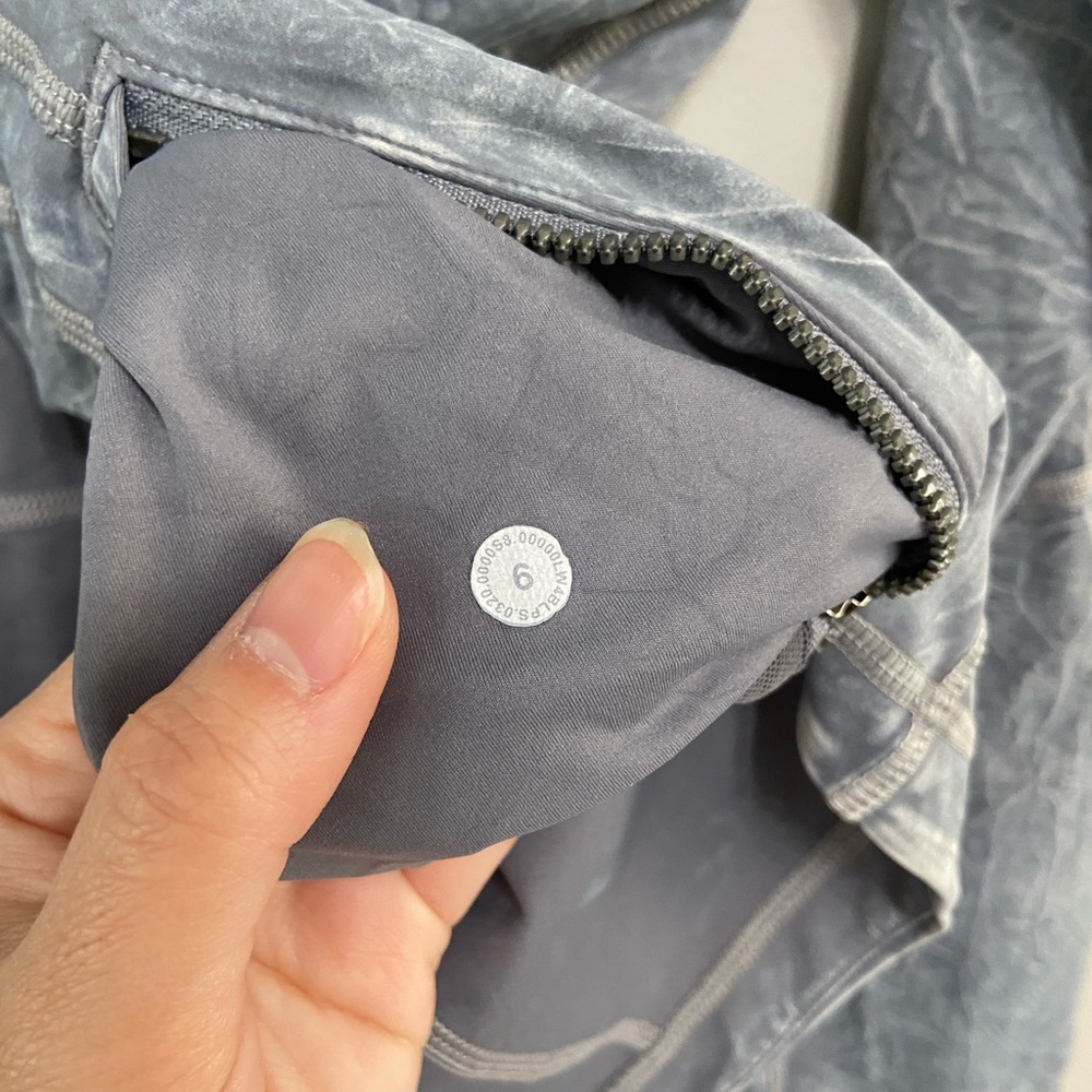 Lululemon Define Jacket - Picture 8 of 11
